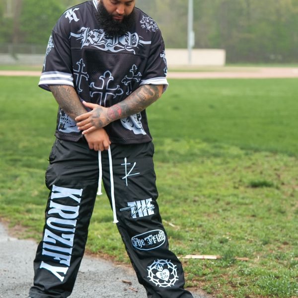 'FAITHWALKER' Jersey - Black